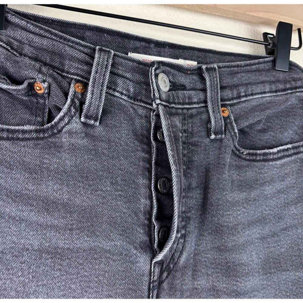 Levi's Women's Wedgie Straight Stretch Denim Jeans Size 25 in Black Sprout - Picture 7 of 16